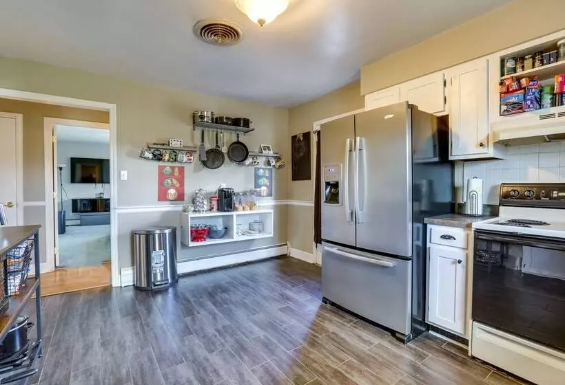 Lawrenceburg Family Home W/ Seasonal Pool!