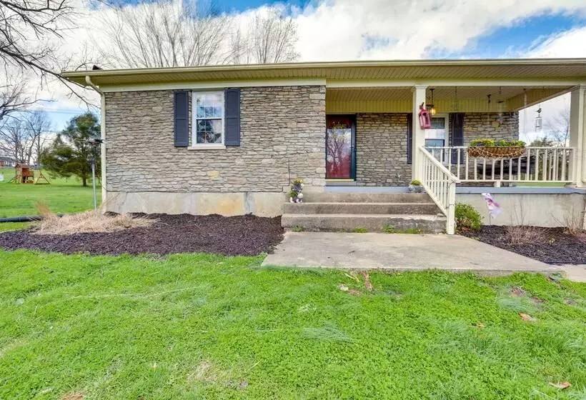 Lawrenceburg Family Home W/ Seasonal Pool!