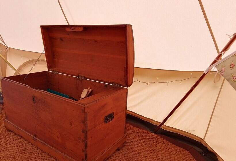 Chestnut 6m Xl Bell Tent, Log Burner, Nr Whitby