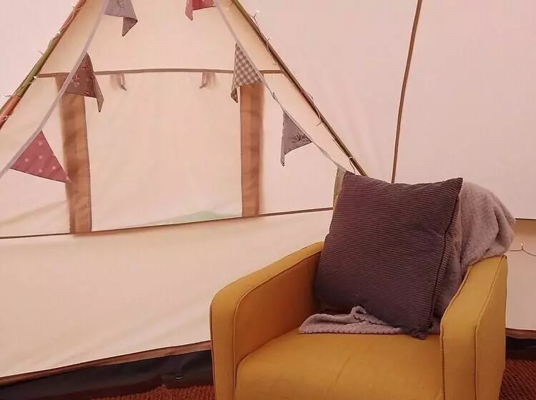 Chestnut 6m Xl Bell Tent, Log Burner, Nr Whitby