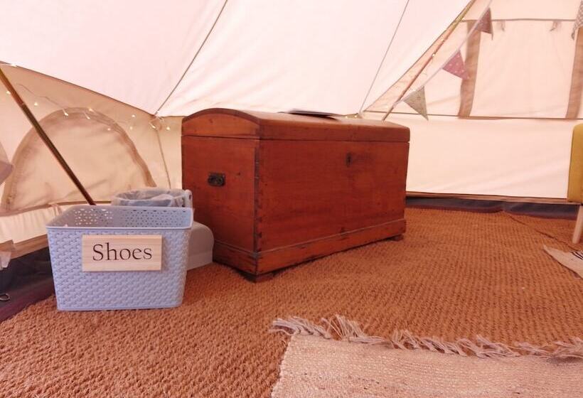 Chestnut 6m Xl Bell Tent, Log Burner, Nr Whitby