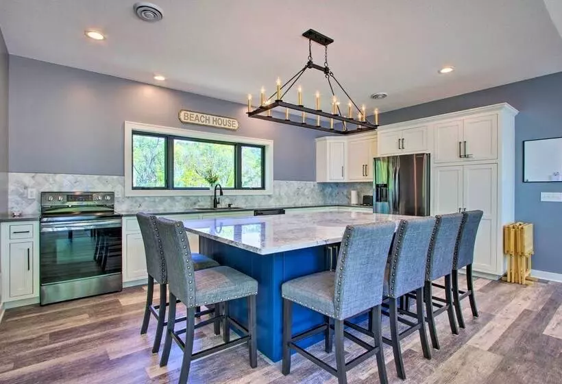 Modern Beachfront Oasis In Stockholm W/ Dock!