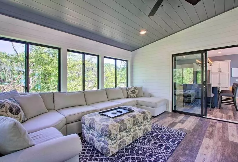 Modern Beachfront Oasis In Stockholm W/ Dock!