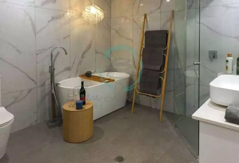 ペンション Zen At Rosewood   2br Guesthouse & Pool