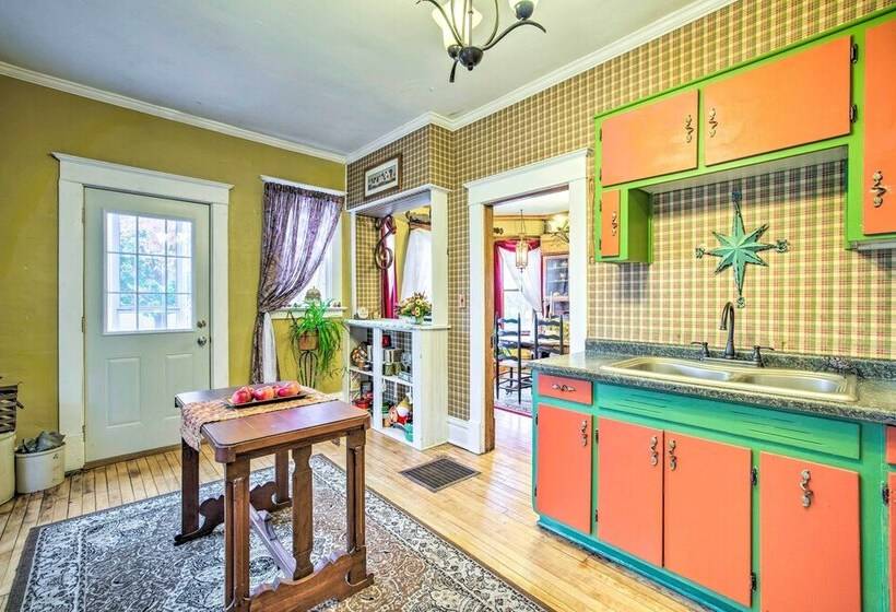 Pet Friendly Osseo Home W/ Fire Pit & Yard!