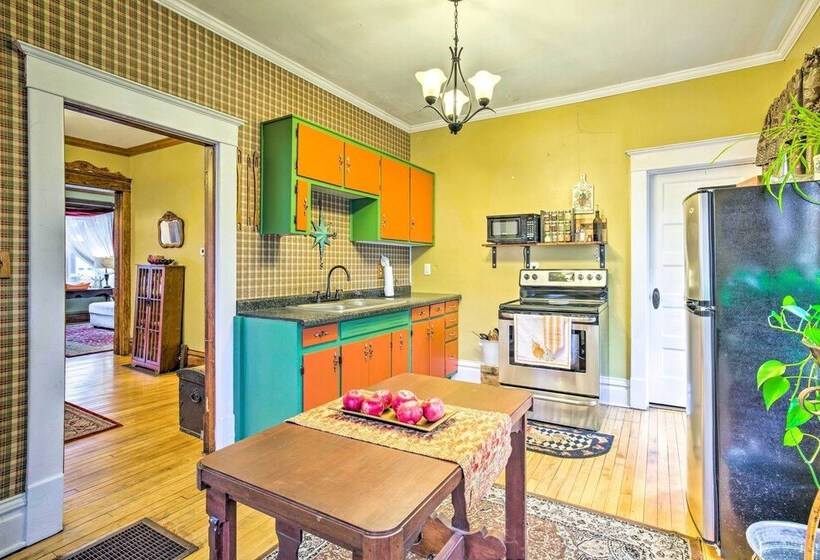 Pet Friendly Osseo Home W/ Fire Pit & Yard!