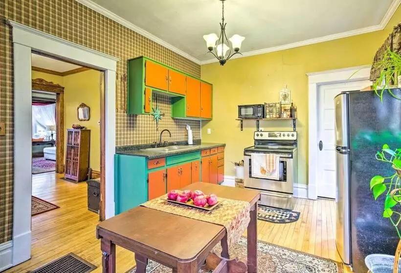 Pet Friendly Osseo Home W/ Fire Pit & Yard!