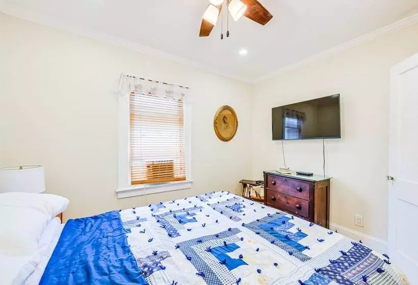 Point Lookout Cottage   Walk To Beach!