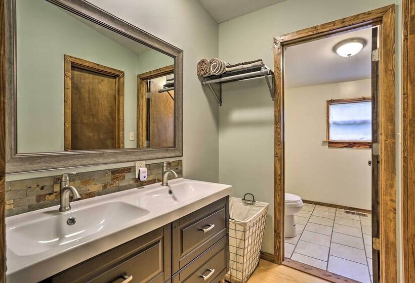 Port Jervis Home ~ 8 Acres W/ Mountain View!