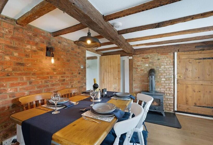 住所 Charming, Dog Friendly Countryside Retreat