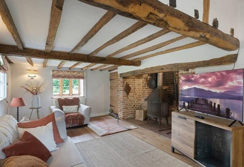 住所 Charming, Dog Friendly Countryside Retreat