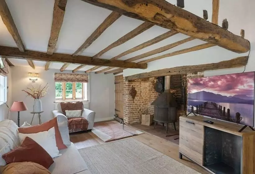 Residenssi Charming, Dog Friendly Countryside Retreat