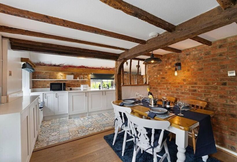 住所 Charming, Dog Friendly Countryside Retreat