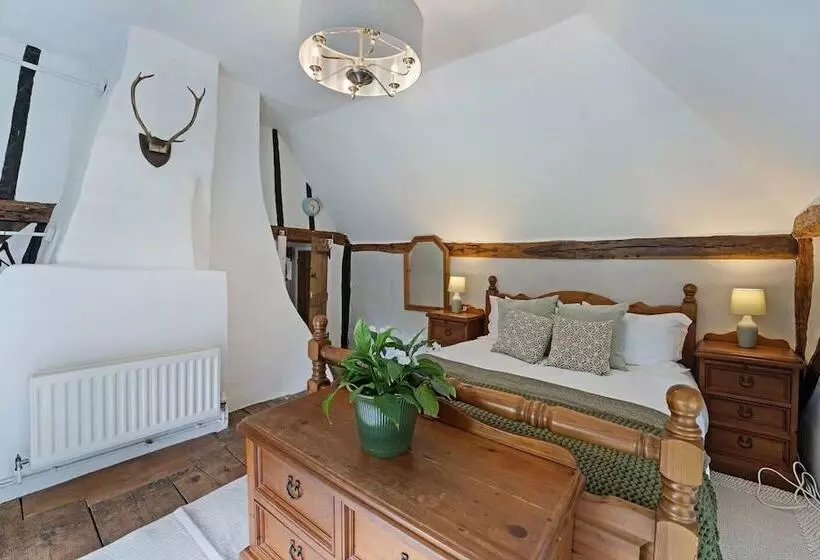 Residenssi Charming, Dog Friendly Countryside Retreat