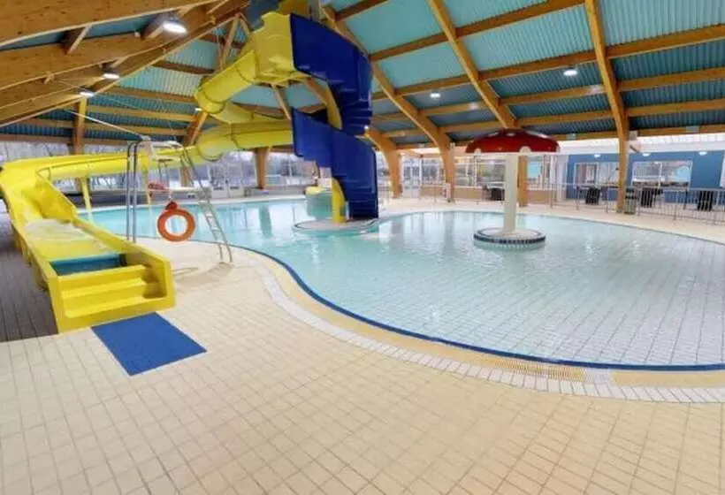 Rosedale Lakeside Lodge