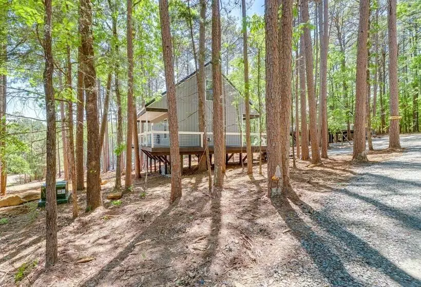 Shirley Treehouse Style Cabin W/ Lake Access!