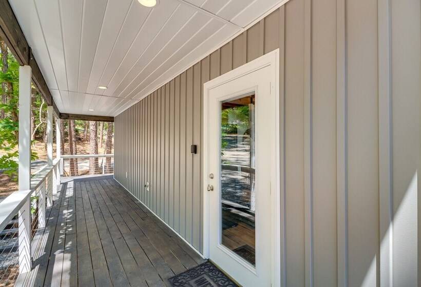 Shirley Treehouse Style Cabin W/ Lake Access!