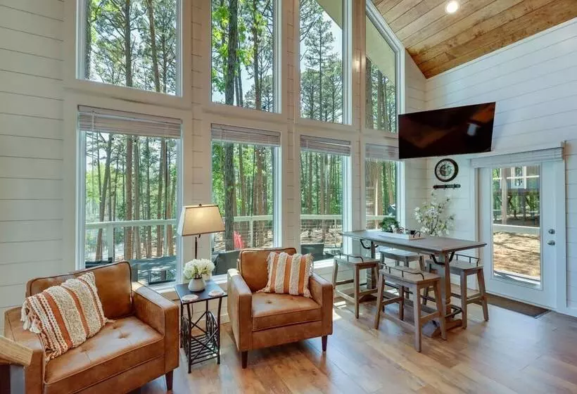 Shirley Treehouse Style Cabin W/ Lake Access!