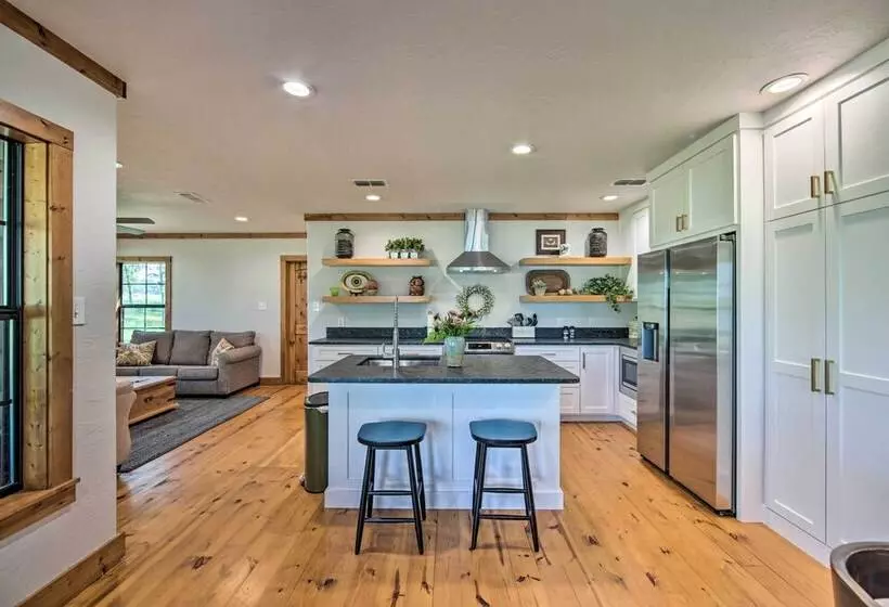 The Bird Cabin Peaceful Refuge In East Texas