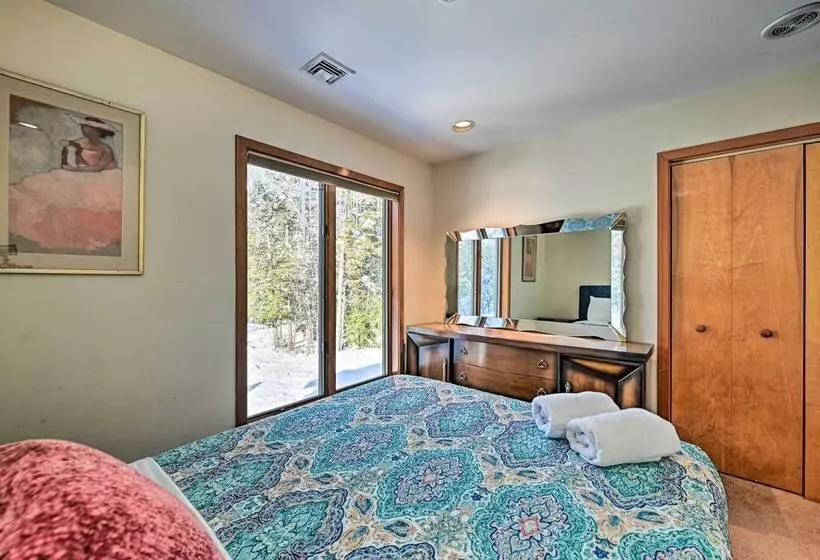 Ultimate Mountain Home W/ Hot Tub!