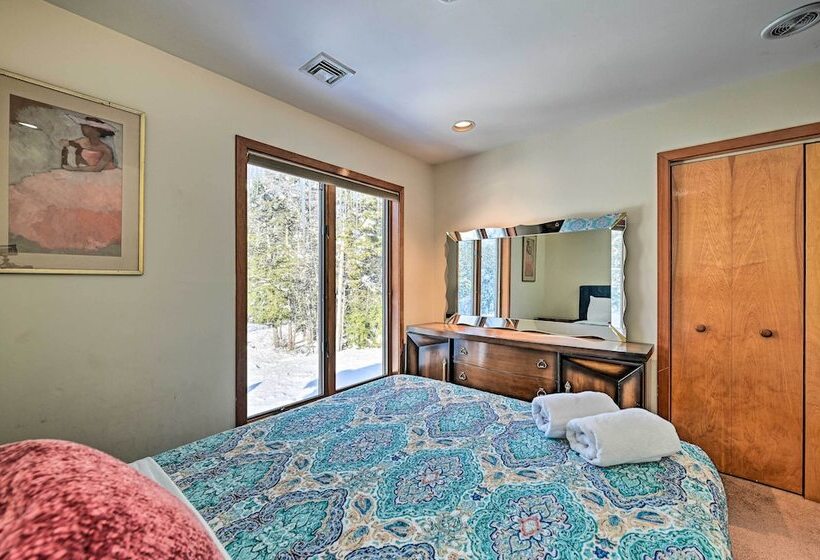 Ultimate Mountain Home W/ Hot Tub!