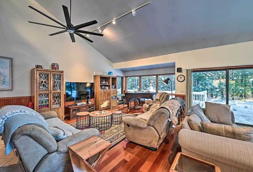 Ultimate Mountain Home W/ Hot Tub!