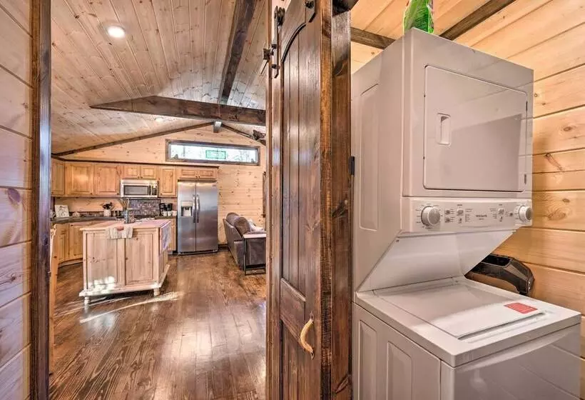 Updated Cabin W/ Fire Pit: 2 Mi To Utv & Hike