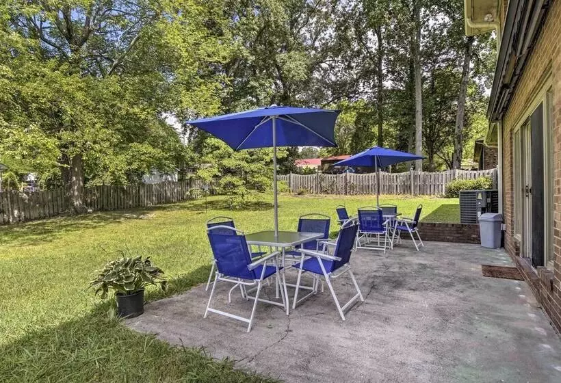 Updated High Point Retreat W/ Pool & Backyard
