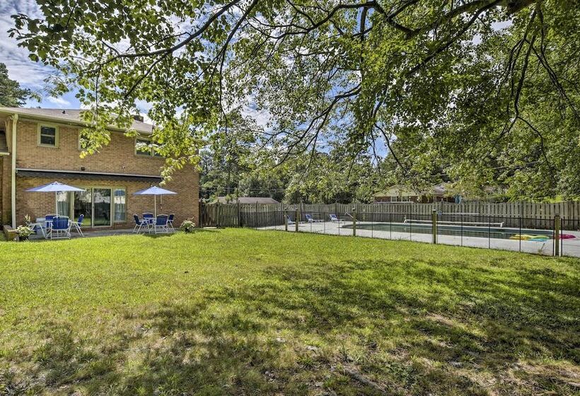 Updated High Point Retreat W/ Pool & Backyard