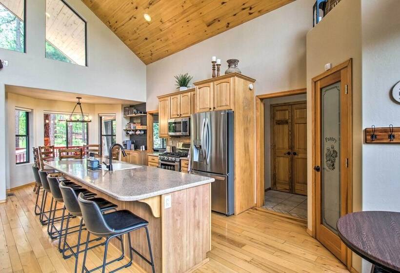 Upscale Pinetop Cabin W/ Game Room & Fire Pit