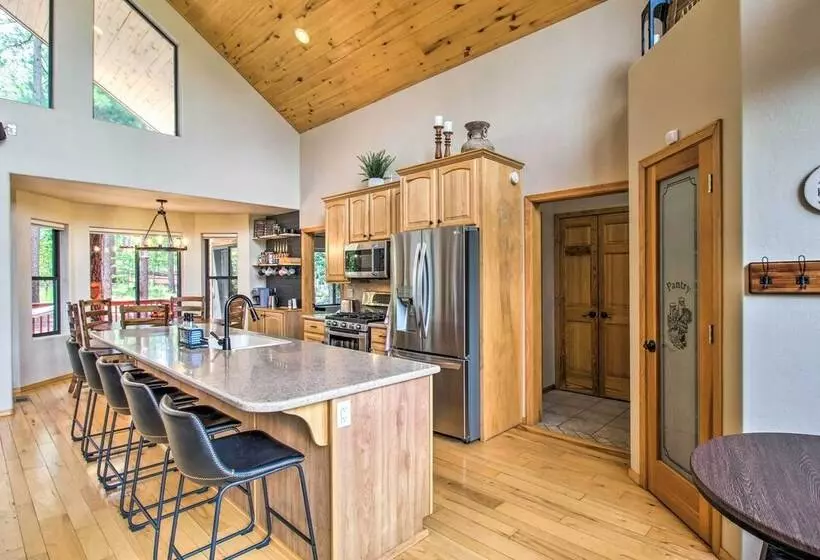 Upscale Pinetop Cabin W/ Game Room & Fire Pit