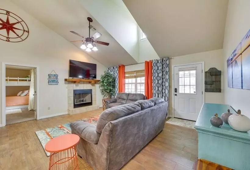 Vian Home Near Tenkiller State Park!