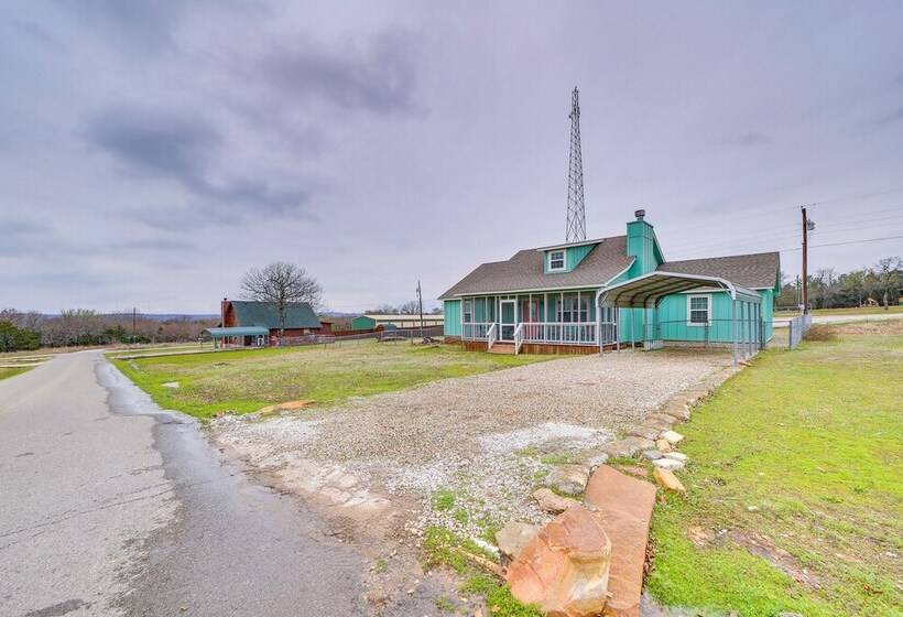 Vian Home Near Tenkiller State Park!