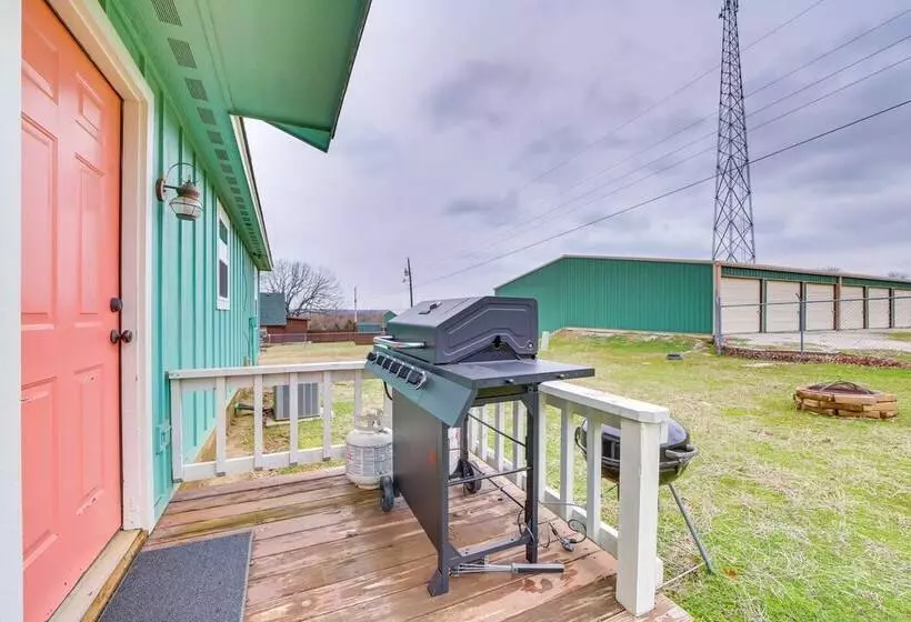 Vian Home Near Tenkiller State Park!