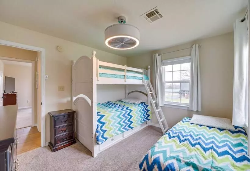 Vian Home Near Tenkiller State Park!