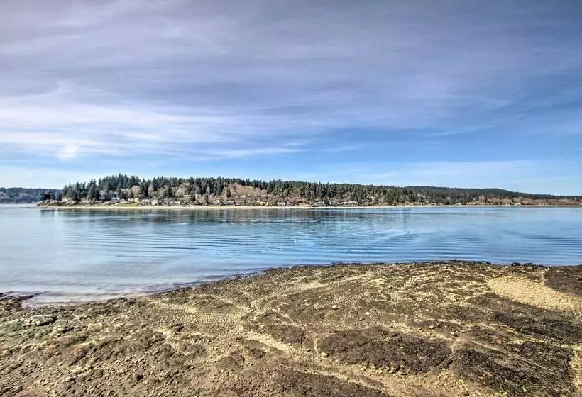 Waterfront Port Orchard Home W/furnished Deck