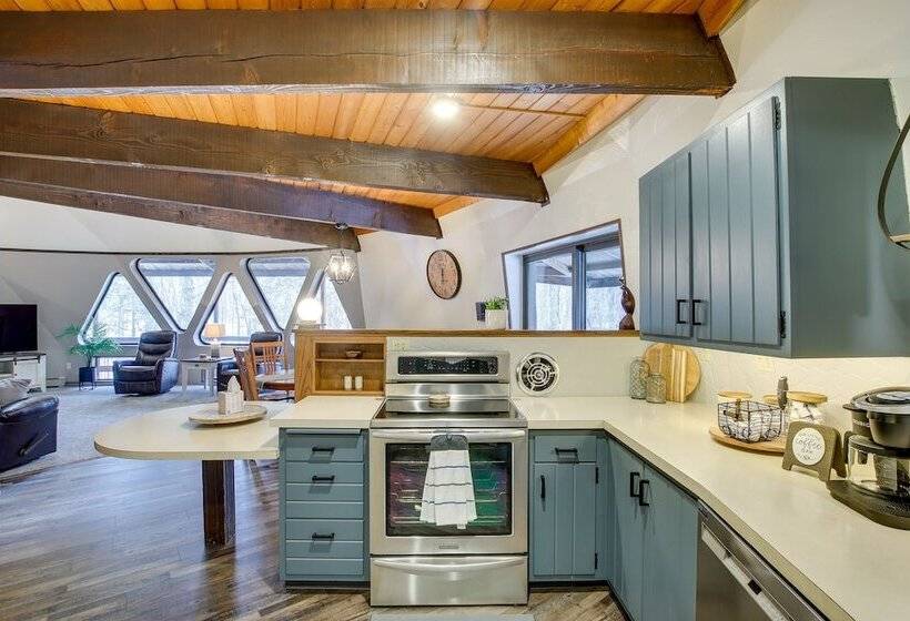 Wisconsin Vacation Rental: 1 Mi To Road America!