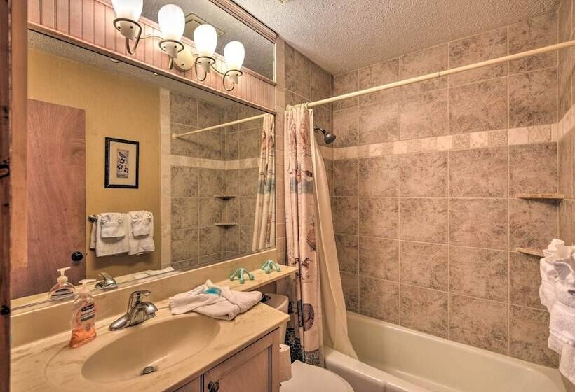 Beachfront Oasis W/ Game Room & Ocean Views!