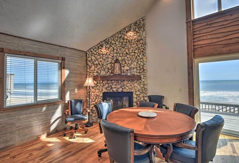 Beachfront Oasis W/ Game Room & Ocean Views!