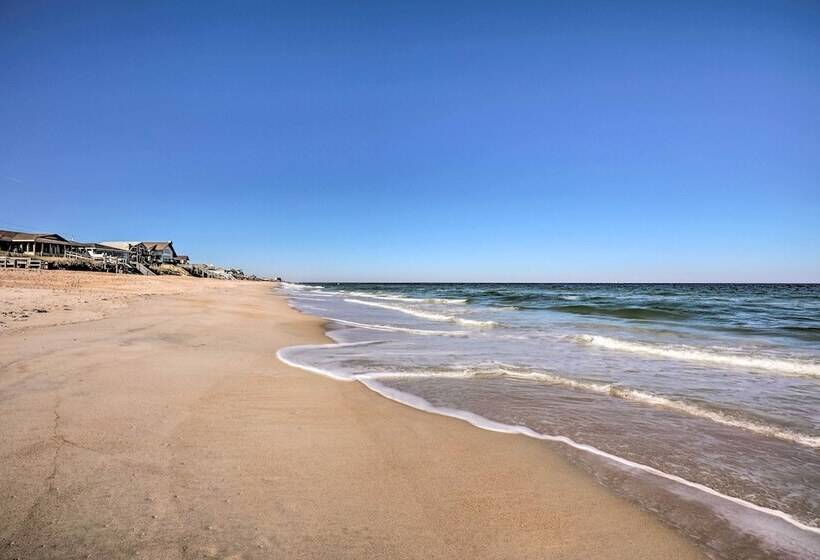 Beachfront Oasis W/ Game Room & Ocean Views!