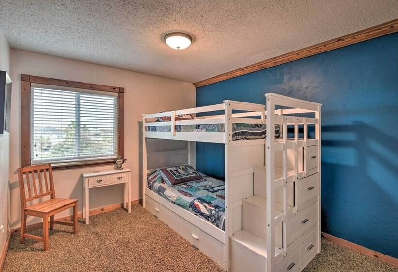 Beachfront Oasis W/ Game Room & Ocean Views!