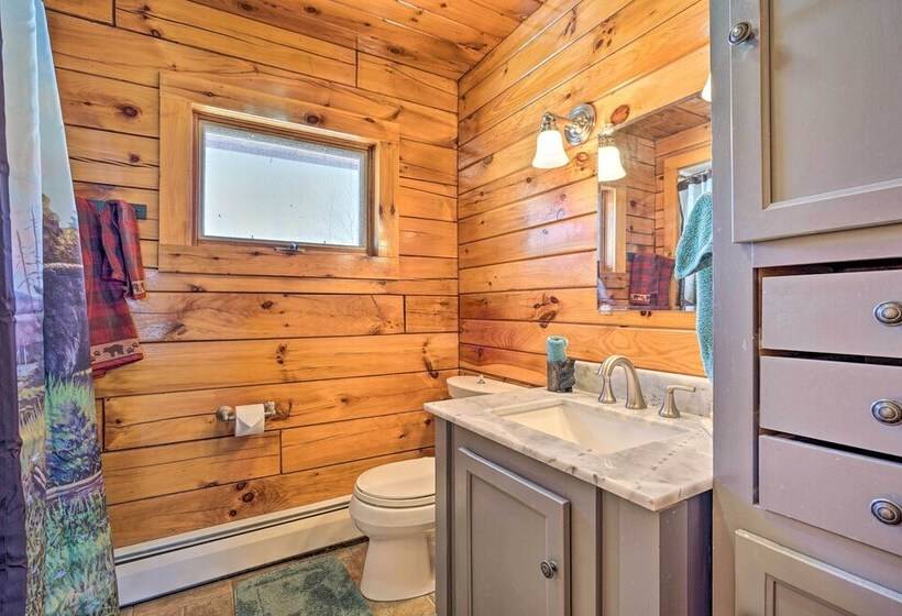 Bemus Point Retreat ~ 3 Mi To Chautauqua Lake