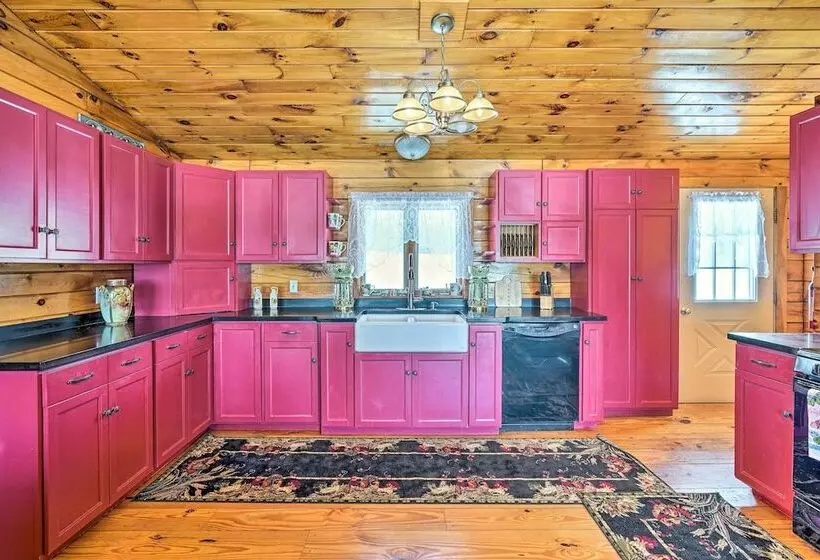 Bemus Point Retreat ~ 3 Mi To Chautauqua Lake