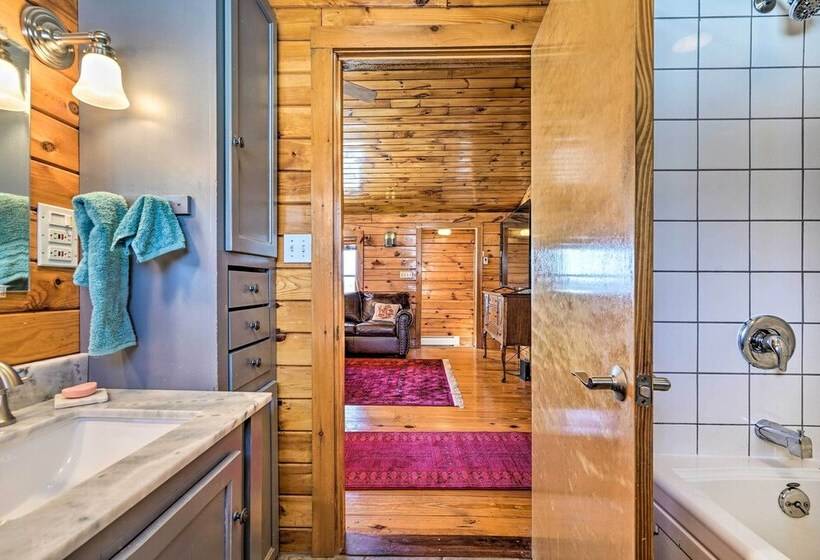 Bemus Point Retreat ~ 3 Mi To Chautauqua Lake