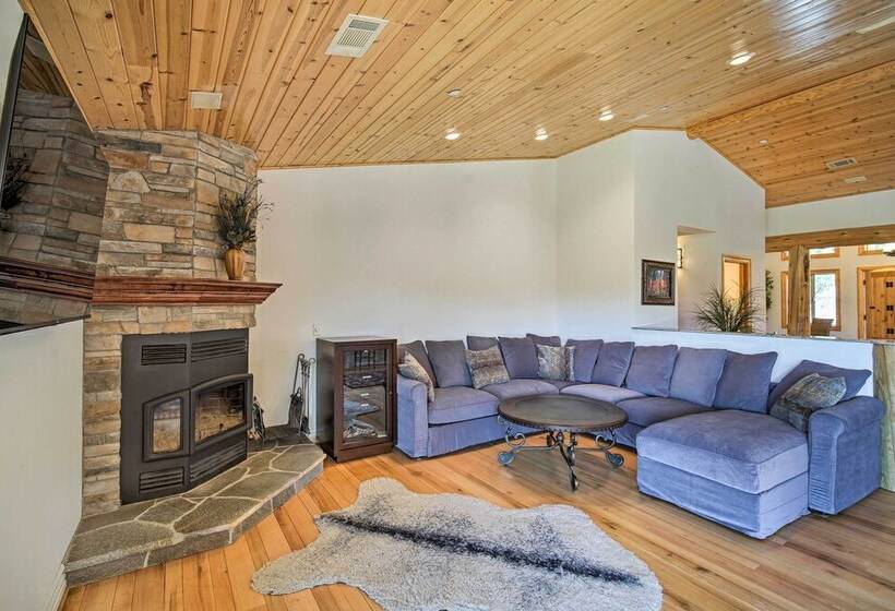 Mountain View Home In Big Bear W/ Wraparound Deck