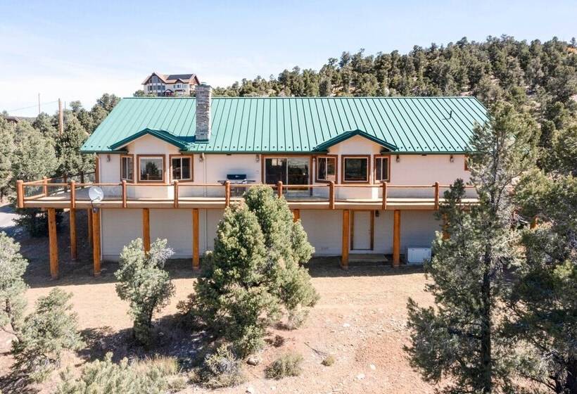 Mountain View Home In Big Bear W/ Wraparound Deck