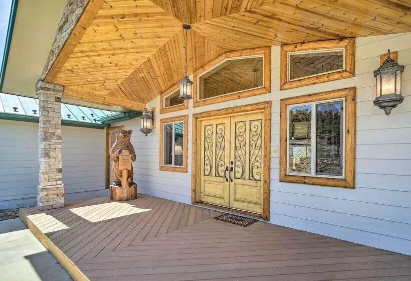 Mountain View Home In Big Bear W/ Wraparound Deck