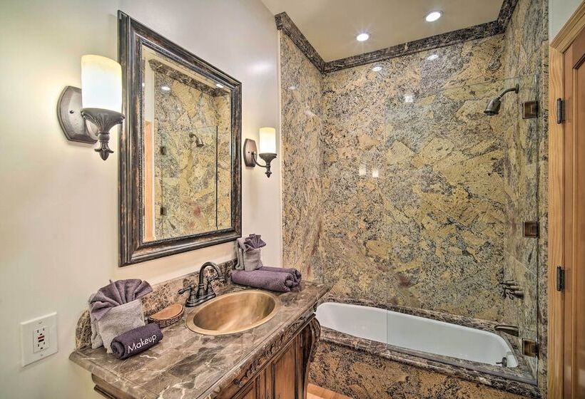 Mountain View Home In Big Bear W/ Wraparound Deck