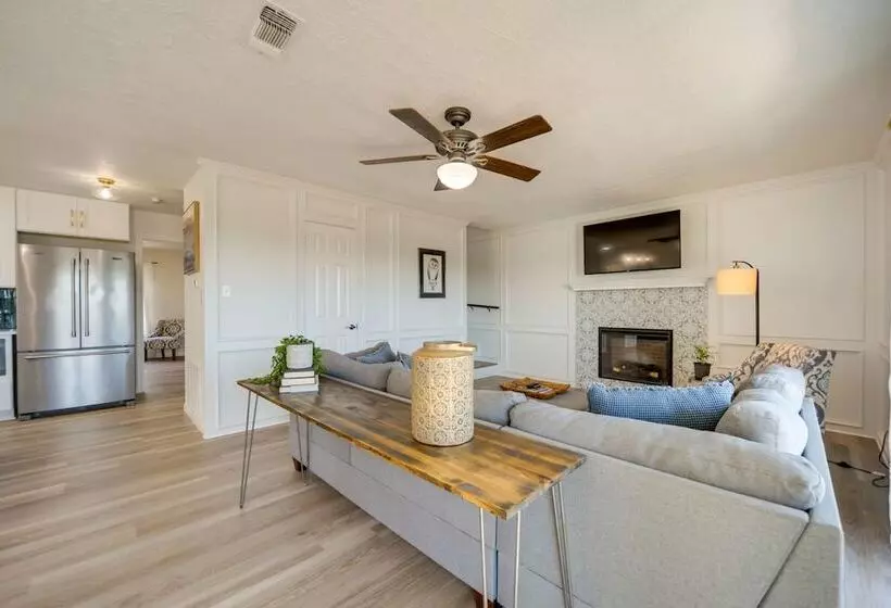 Bright + Airy Canyon Lake Home Rental: Water Views