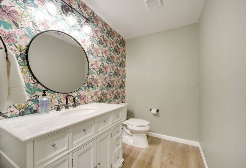 Bright + Airy Canyon Lake Home Rental: Water Views